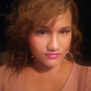 Meet your Posher, Cristina